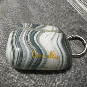AirPods Pro case